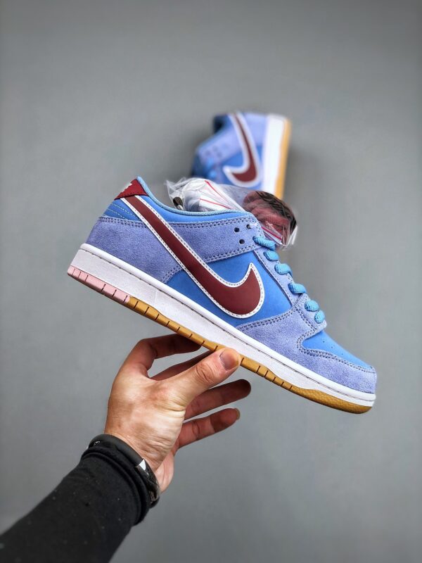 耐克Nike SB Dunk Low PRM