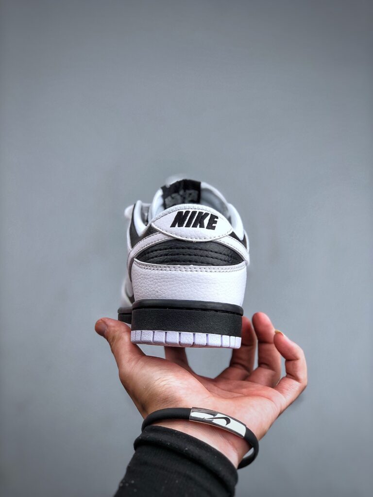 图片[2]-耐克Nike SB Dunk Low”Reverse Panda”扣篮系列低帮休闲运动滑板板鞋“白黑翻转熊猫”-灵梦百货