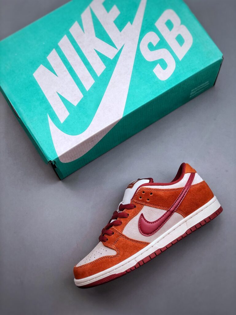 图片[2]-支持放店 王一博同款，耐克/Nike SB Dunk Low Pro”Dark Russet”扣篮系列低帮休闲运动滑板板鞋“砖红深棕”-灵梦百货