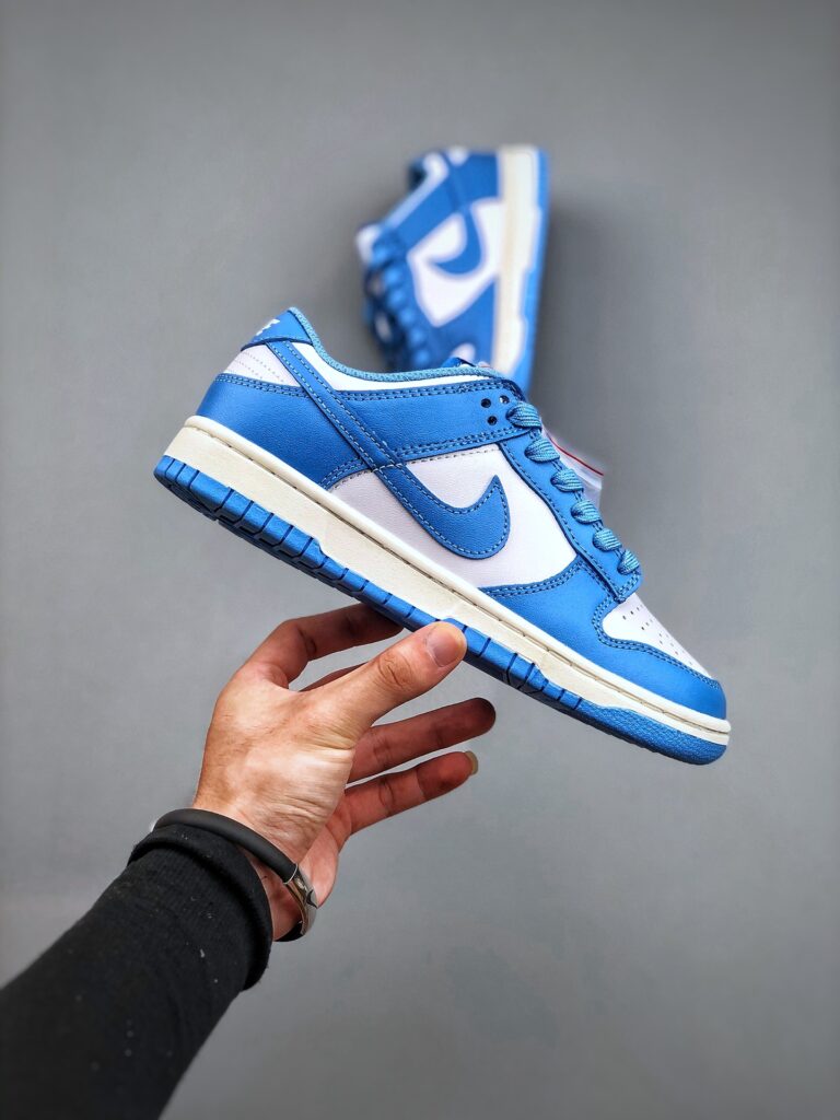 图片[1]-优势放店 耐克Nike SB Dunk Low”Coast”扣篮系列低帮休闲运动滑板板鞋“北卡蓝白蓝”-灵梦百货